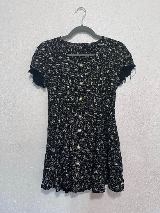 Dresses & Skirts - Black Floral Button-Front Mini Dress